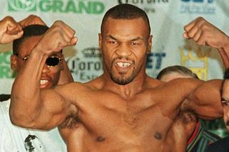 Miluji trpět v tréninku, říká Tyson, který přiznal, že při kontrole kdysi použil i umělý penis
